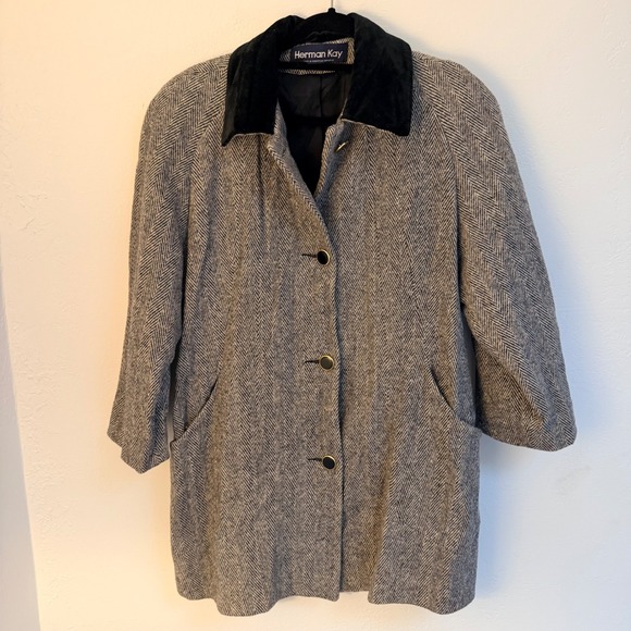 Herman Kay Jackets & Blazers - Vtg Herringbone Wool Blend Coat Black Velvet Collar Grey Womens 12 Quiet Luxury